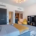 First Class Studio Stylish Urban Escape