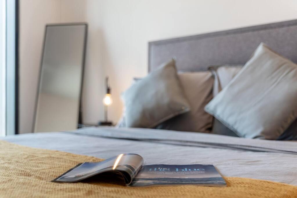 First Class Stylish Urban Escape Dubai