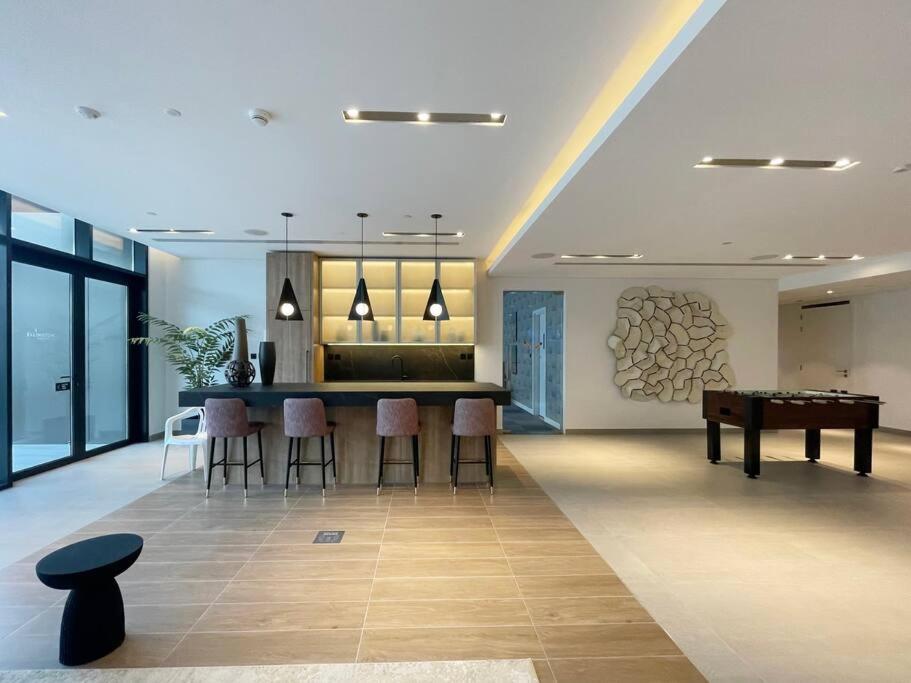 First Class Stylish Urban Escape