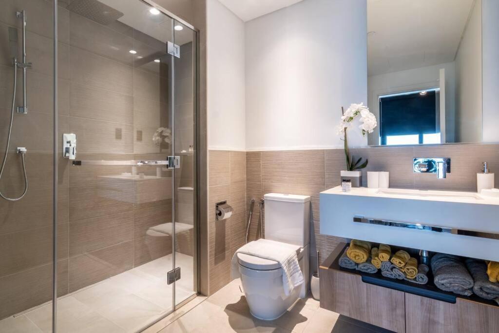 First Class Stylish Urban Escape Dubai