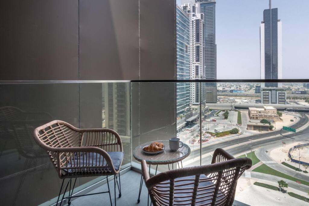First Class Stylish Urban Escape Dubai